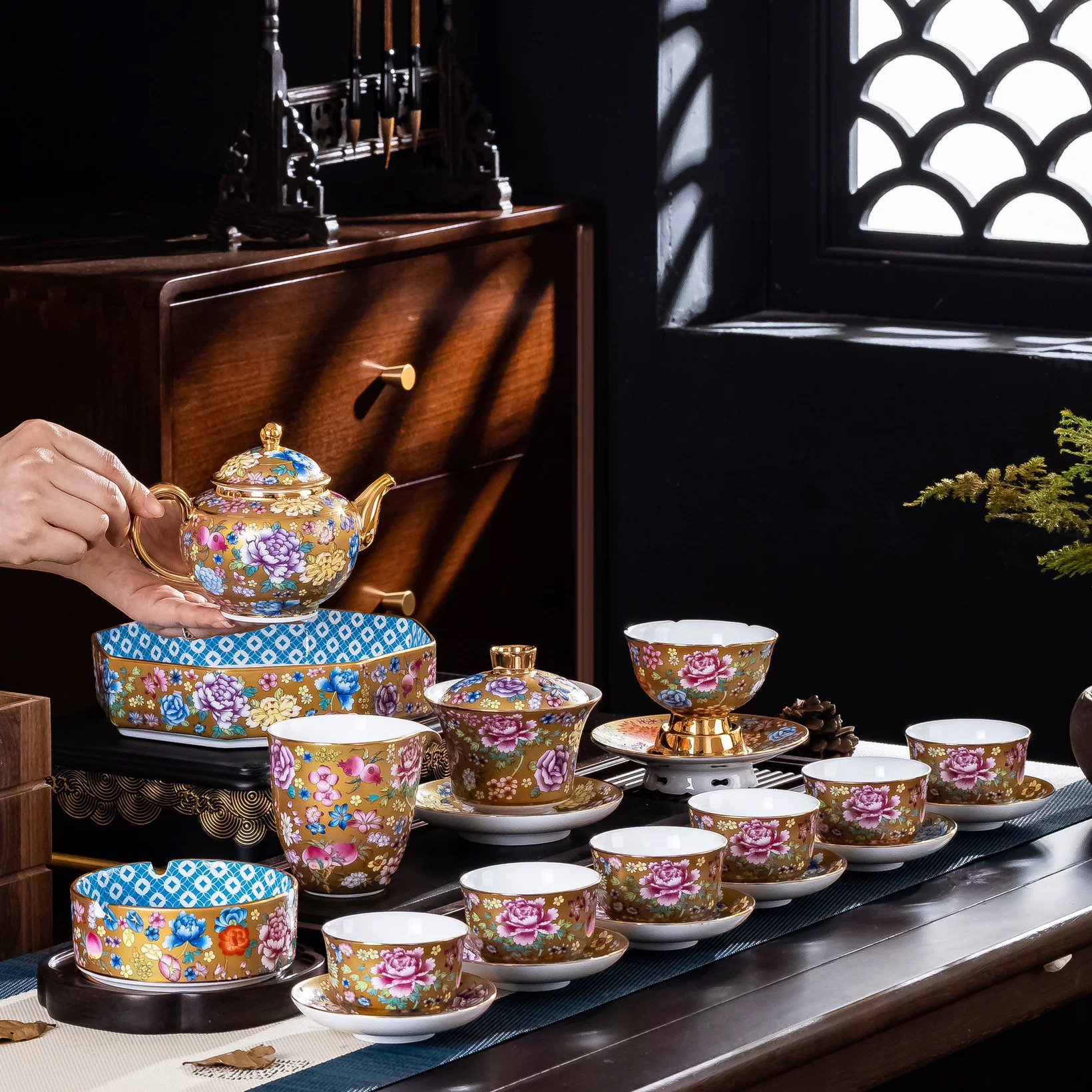 Jingdezhen Handmade Ceramic High-end Set Summer Tea Set