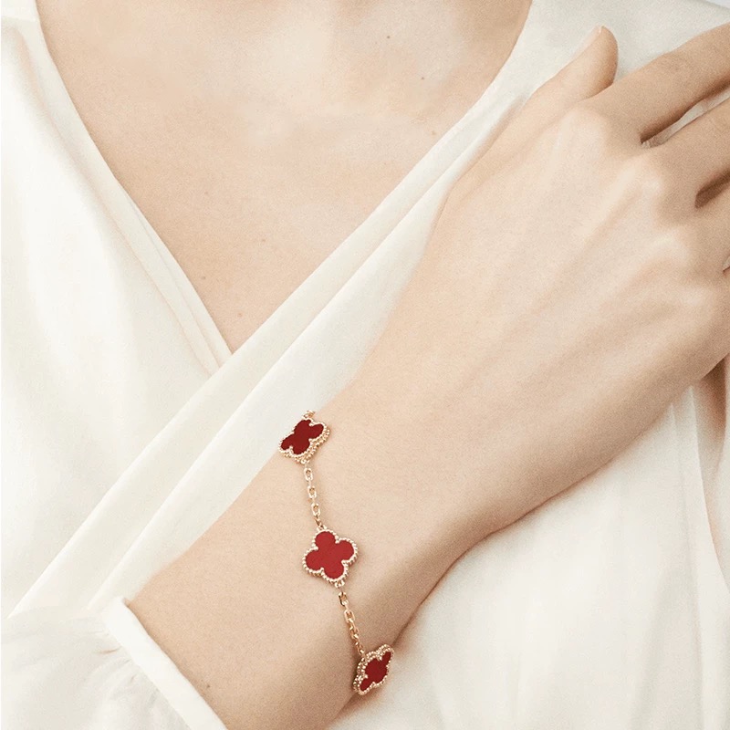Van Cleef & Arpels Official Flagship Store Four Leaves Lucky Alhambra Collection K Gold Carnelian Bracelet